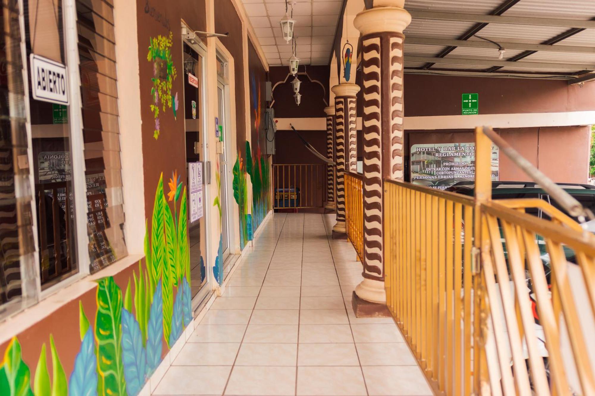 Hotel La Colonia San Pedro Sula Exterior photo